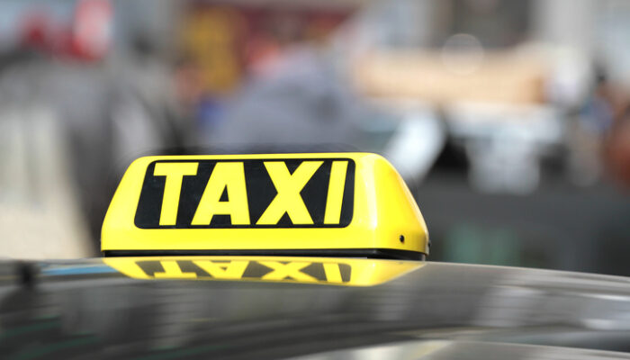 Taxi